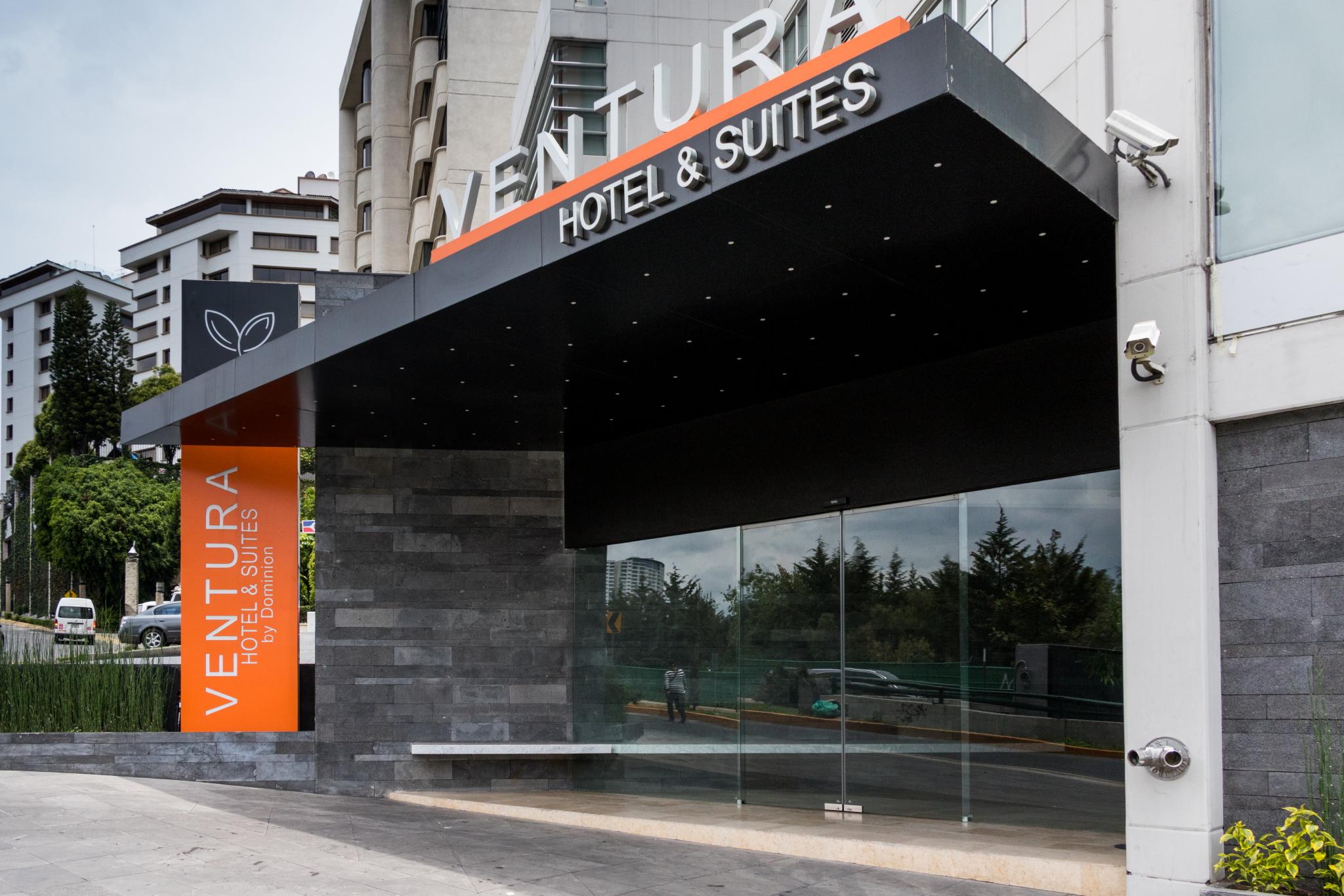 Ventura Hotel & Suites Interlomas Ciudad de México Exterior foto
